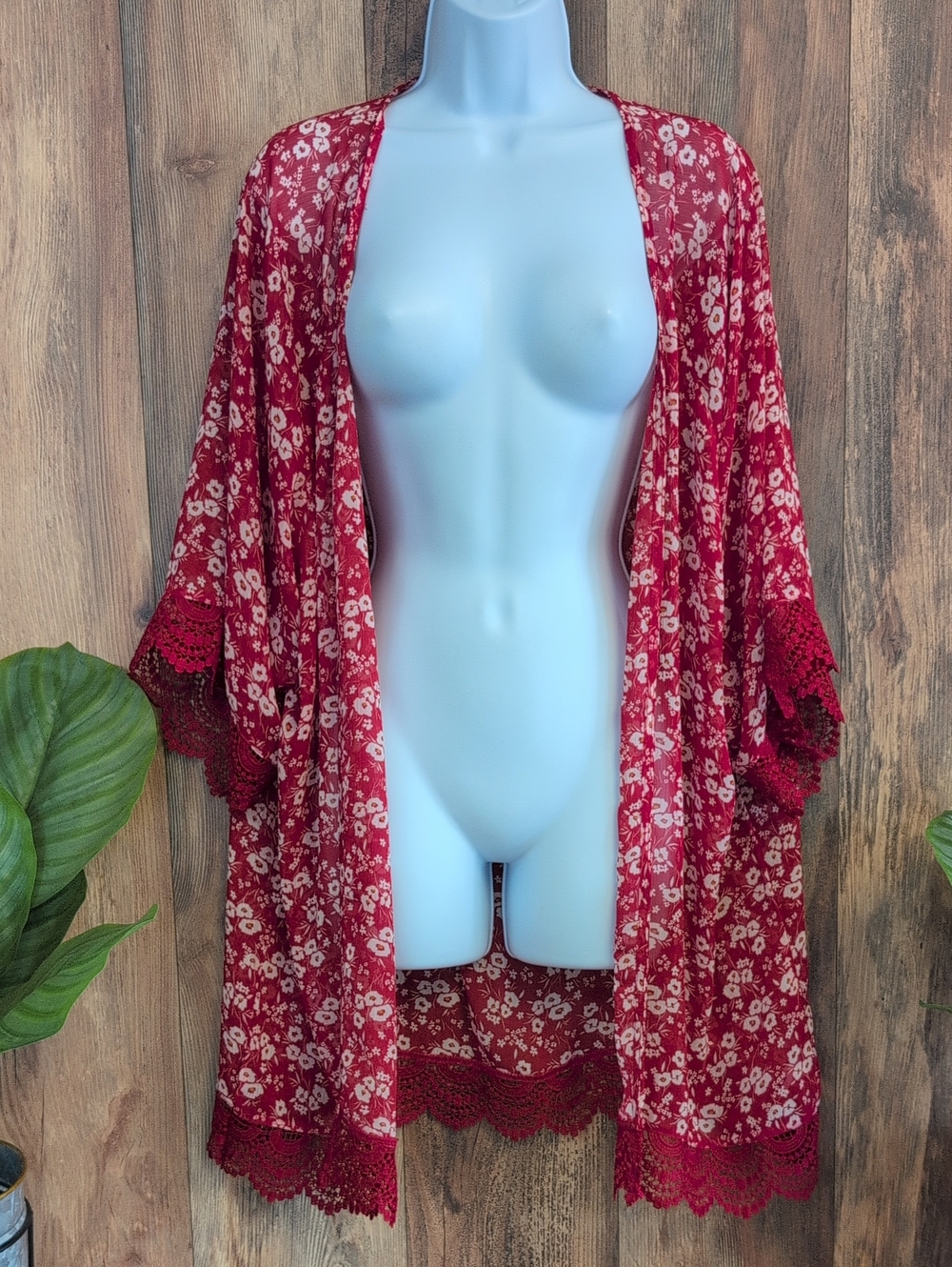 Maurices Floral Crochet-Trim Kimono Cardigan 0 F327